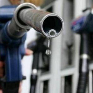 Καύσιμα: Στα 2 ευρώ ήδη η βενζίνη – Και δεν είναι ο πόλεμος ο λόγος…