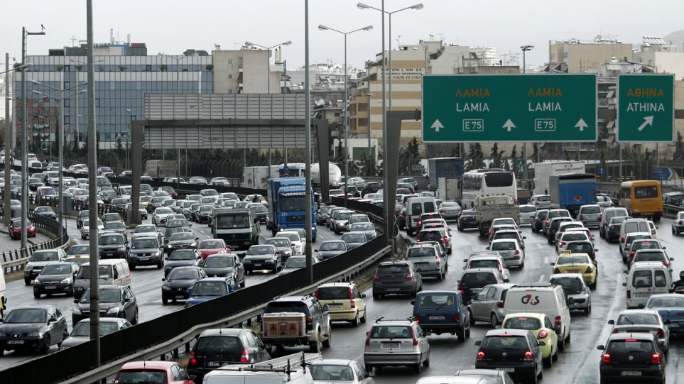 Αυξημένη κίνηση στην Αθηνών-Κορίνθου και στην Αθηνών-Λαμίας