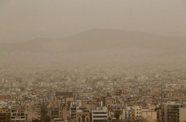 Στην Κομισιόν έφερε η Μ. Σπυράκη το θέμα της ποιότητας του αέρα στη Δυτ. Θεσσαλονίκη-Ανησυχία εκφράζει ο επίτροπος Σινκεβίτσιους