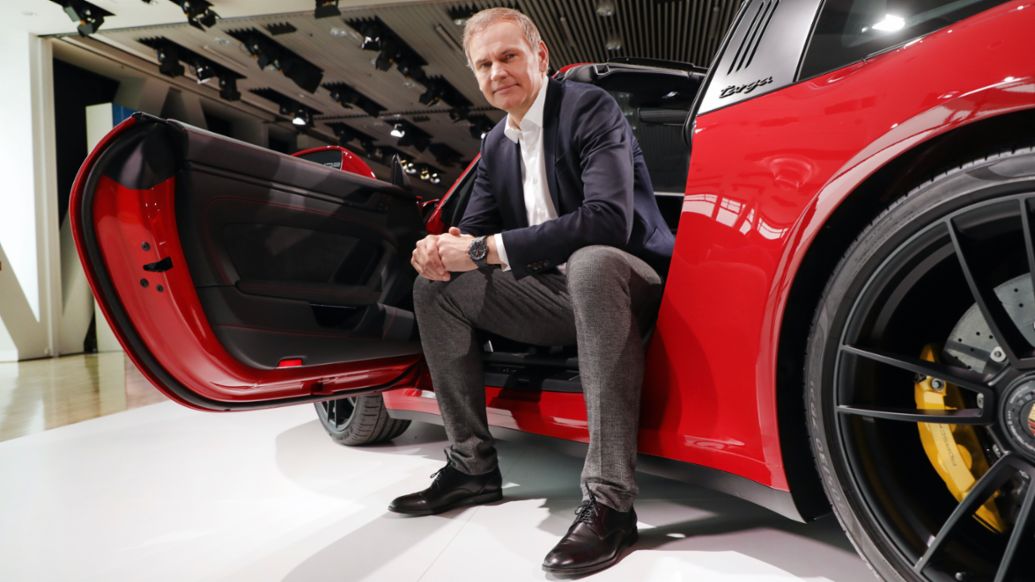 Porsche: Έσοδα από πωλήσεις στα 17,92 δισ. ευρώ το πρώτο εξάμηνο του 2022