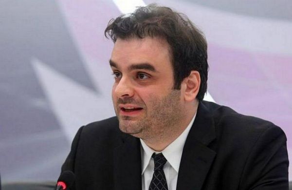 Συνέδριο Economist – Πιερρακάκης: Μέχρι το 2027 η Ελλάδα θα έχει καλύτερη θέση στην σταθερή τηλεφωνία
