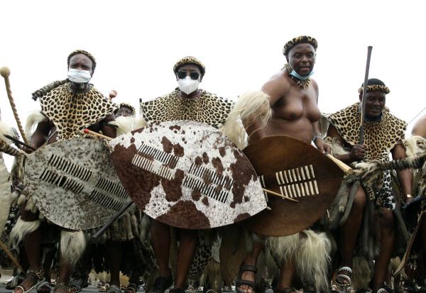 Νότια Αφρική: Ενθρονίστηκε ο νέος βασιλιάς των Ζουλού