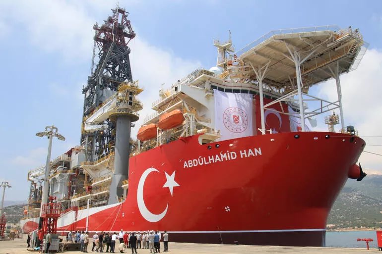 Turkey’s drilling rig Abdulhamid Han makes port – The three scenarios