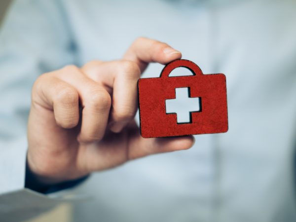 Cigna: H μπότα της πατάει την κεφαλαιοποίηση των 90 δισεκατομμυρίων δολαρίων