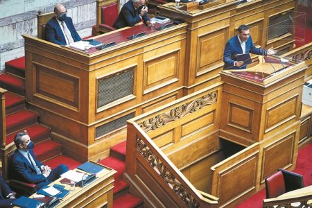 Βουλή: Η ώρα των αναμετρήσεων