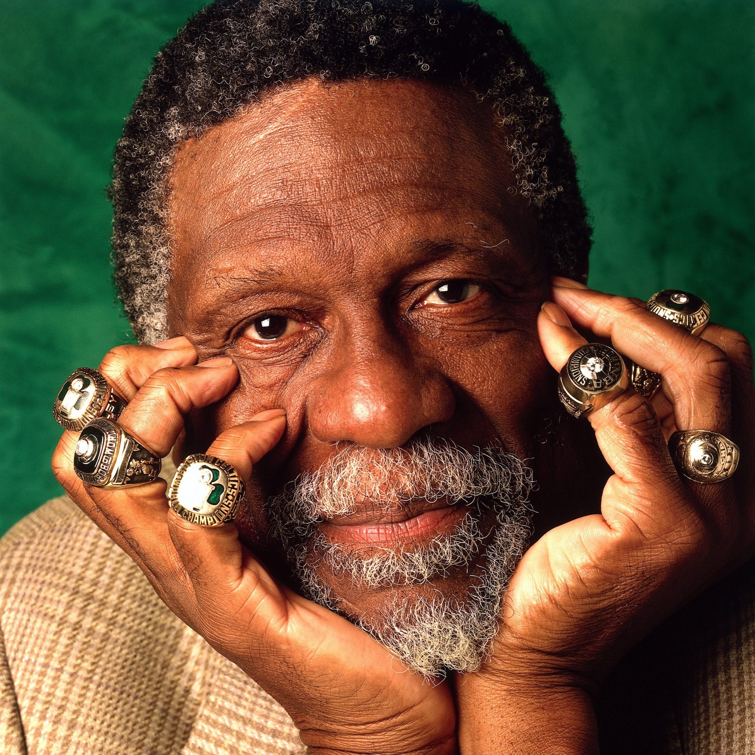 ﻿O Bill﻿ Russell, o Τζον Κόρφας και το άθλημα των «ψηλών»