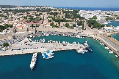 Ρόδος: Ενα ταξίδι στην εποχή των Ιπποτών