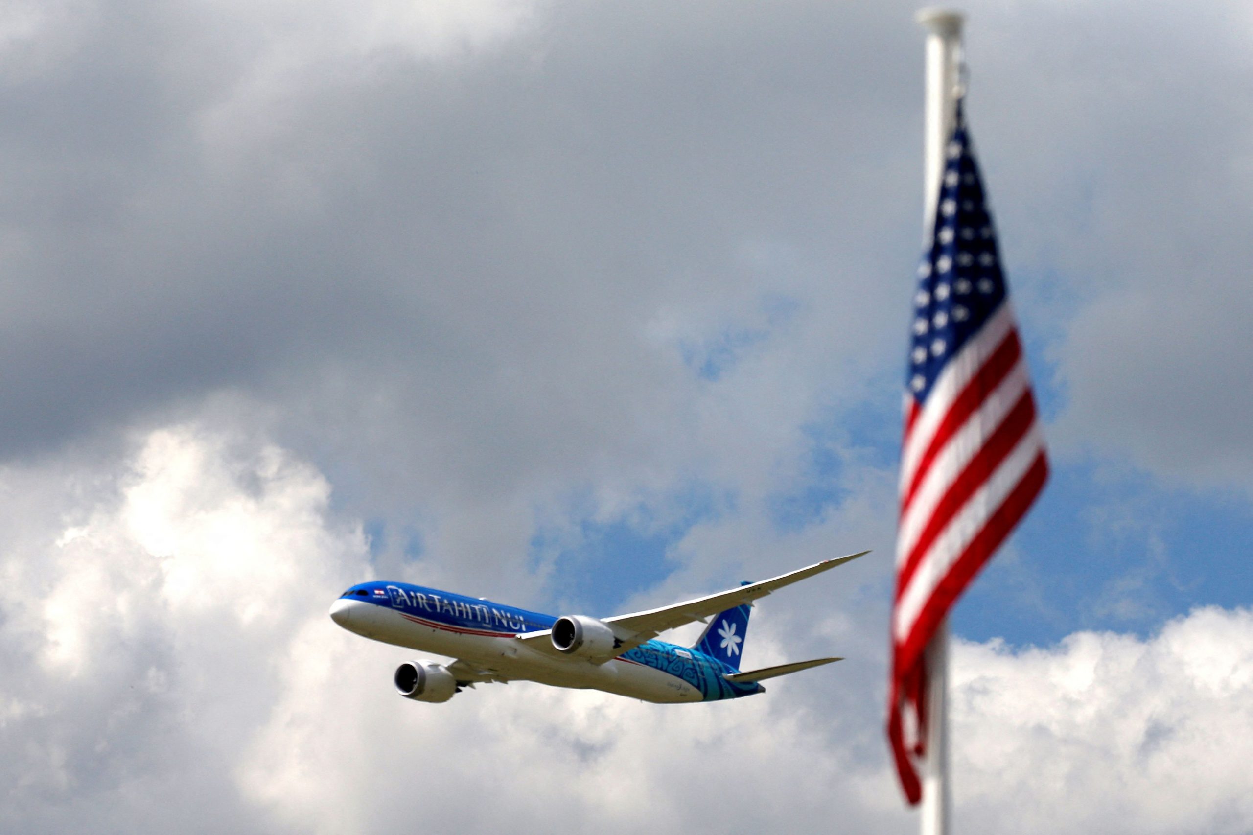 ΗΠΑ: Το χάος με τις πτήσεις φέρνει αλλαγές κανονισμών στις αεροπορικές εταιρείες