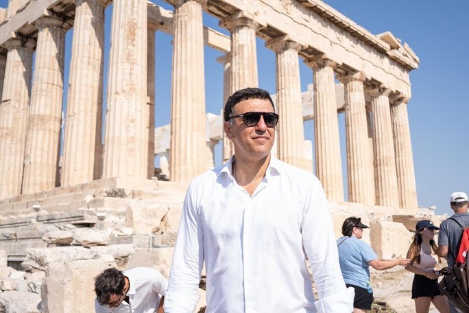 Greek Tourism Minister: Τourism revenues are expected to exceed those of 2019