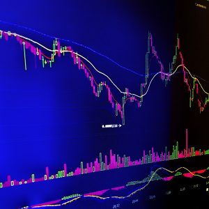 Χρηματιστήριο Αθηνών: Γύρισε στα επίπεδα τιμών του Ιουλίου