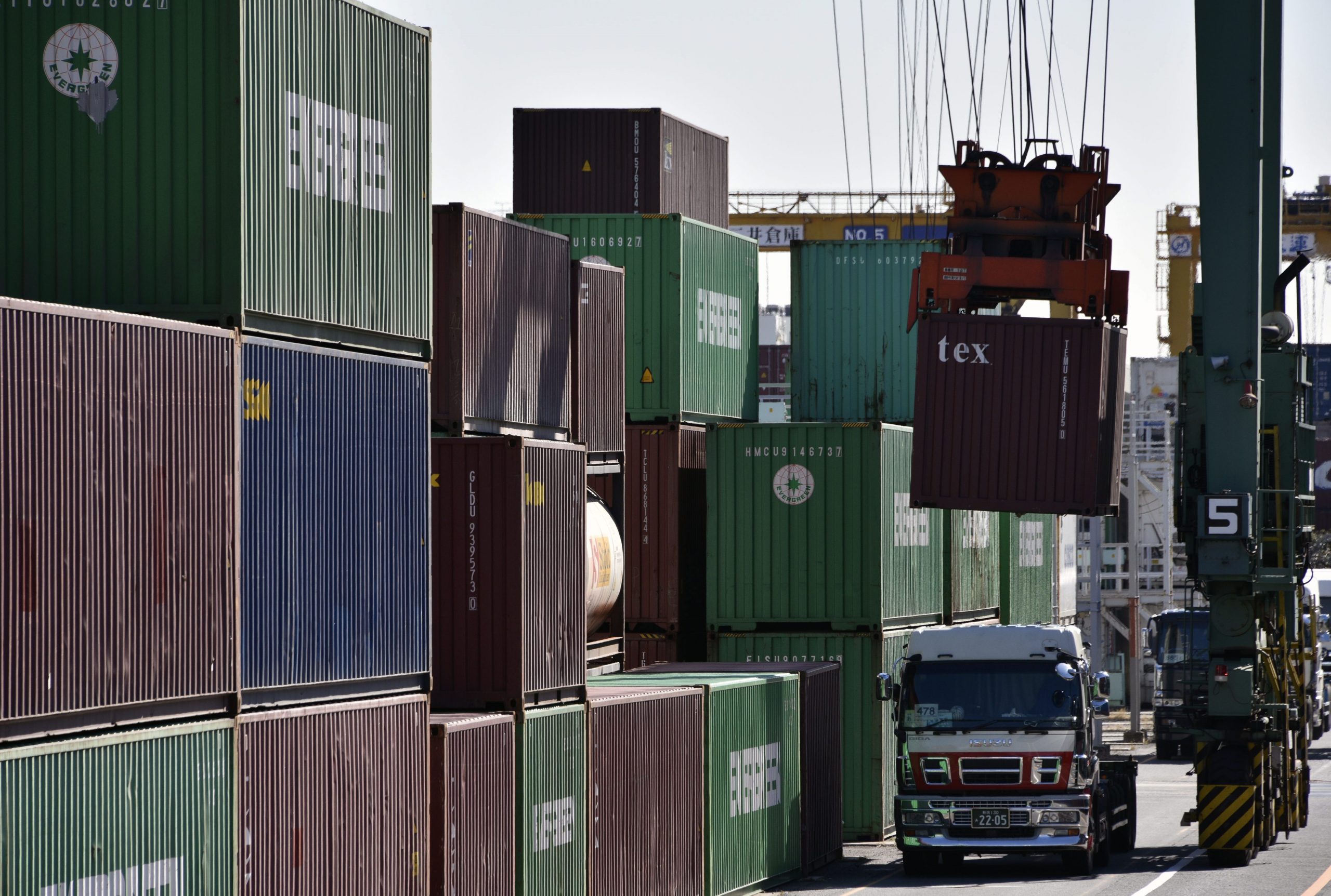 Κίνα: Αυξήθηκαν κατά 8,5% οι εξαγωγές της Κίνας τον Απρίλιο