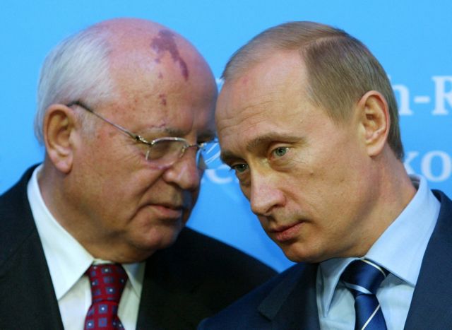Μιχαήλ Γκορμπατσόφ: Το «αντίο» από τον Πούτιν και το Κρεμλίνο
