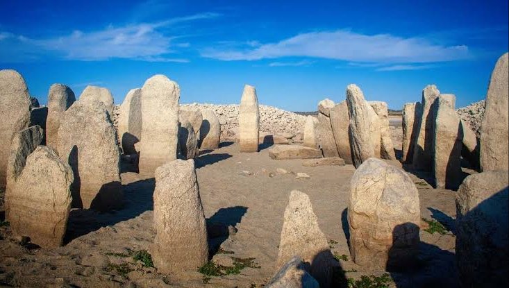 Ναυάγια, γέφυρες και μνημεία: Η ξηρασία στην Ευρώπη φέρνει στην επιφάνεια το παρελθόν