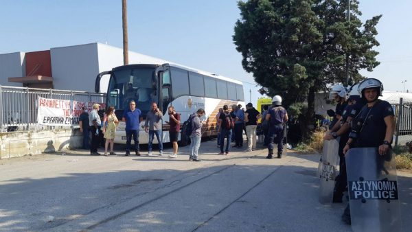 Μαλαματίνα: Ένταση και επεισόδια στην απεργία