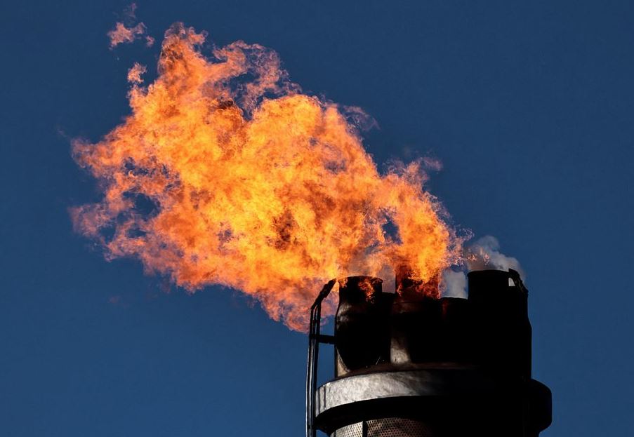 Ρωσία: Καίει τεράστιες ποσότητες φυσικού αερίου
