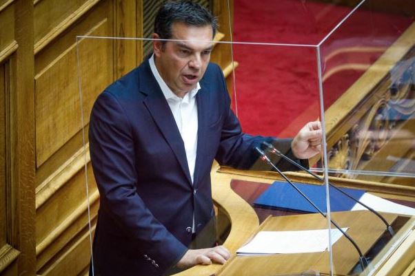 Τσίπρας: Παραιτηθείτε κ. Μητσοτάκη