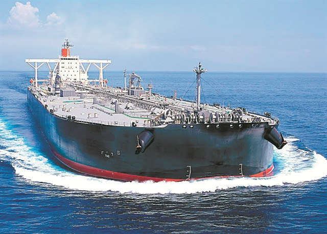 Ευρώπη: Πέντε πλοία μεταφέρουν 3 εκατ. βαρέλια ντίζελ