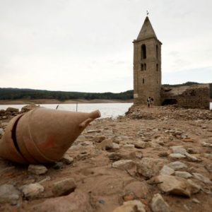Οι «φράουλες της ξηρασίας» και οι οργισμένοι Ανδαλουσιανοί παραγωγοί
