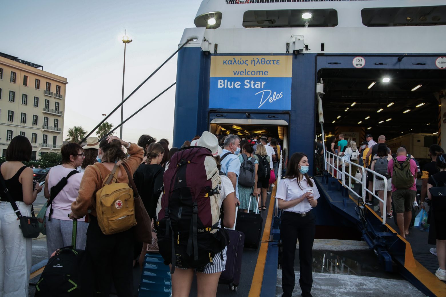 ΕΛΣΤΑΤ: Αυξήθηκε κατά 91,9% η επιβατική κίνηση στα ελληνικά λιμάνια το πρώτο τρίμηνο