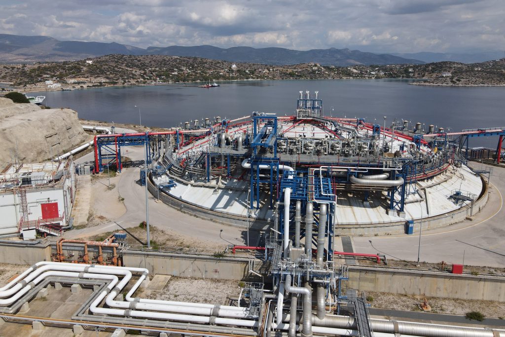 Ρεβυθούσα: Το μικρό νησί που έγινε πύλη εισόδου του φυσικού αερίου στην Ελλάδα