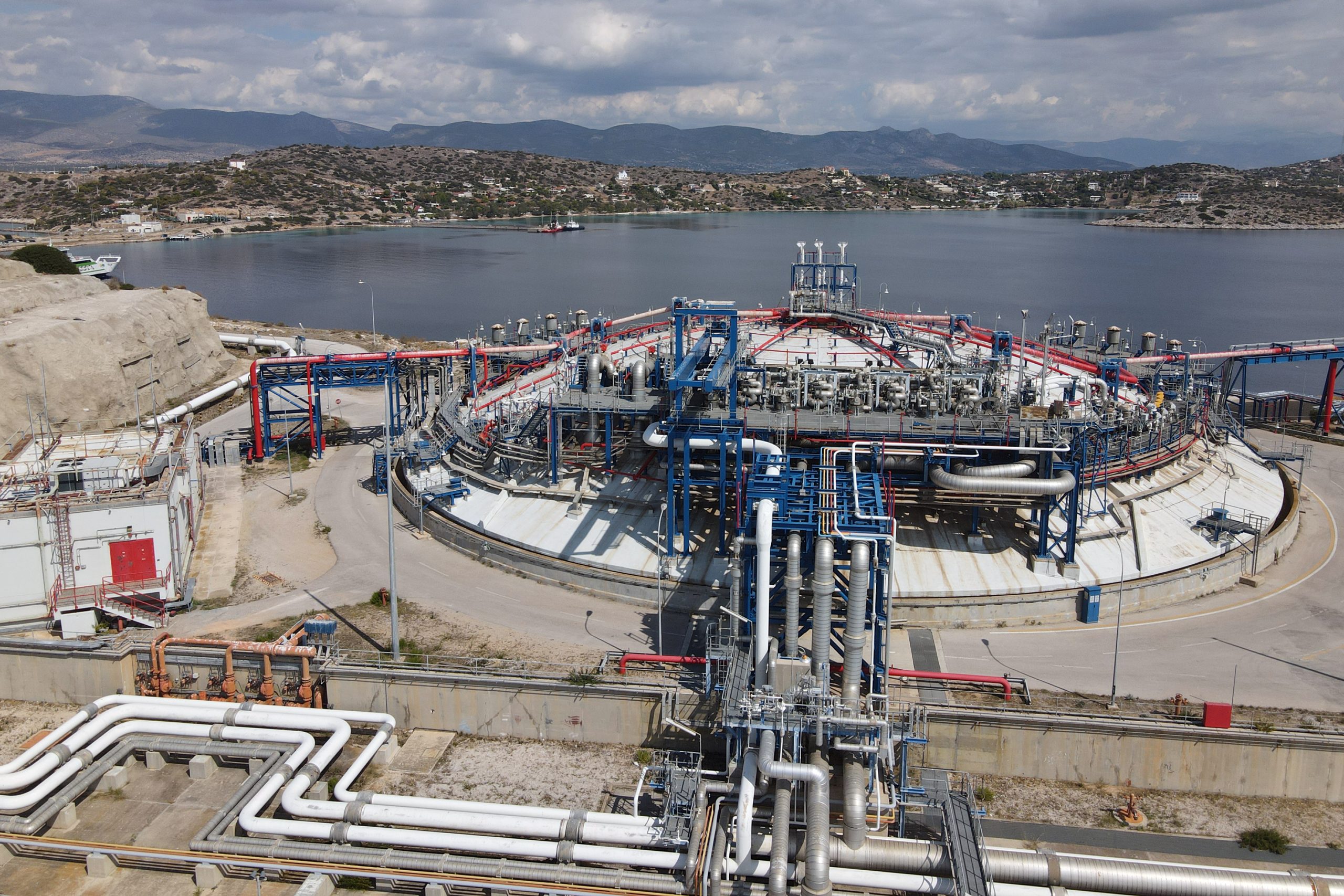 Revythousa: CNBC report on Greece’s LNG terminal