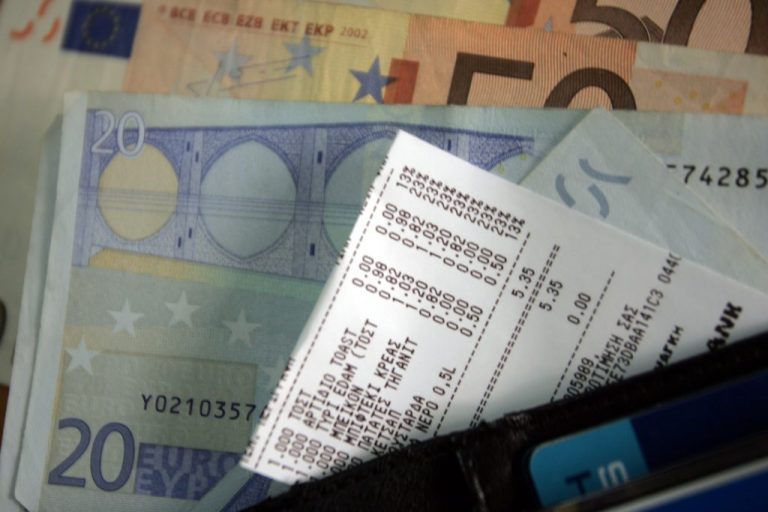 Κυρώσεις για τη μη διαβίβαση λιανικών πωλήσεων από τους ΦΗΜ στο πληροφοριακό σύστημα της ΑΑΔΕ (ESend)