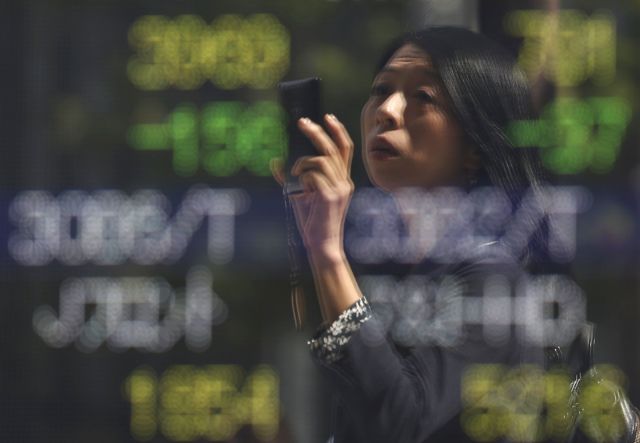 Ασιατικά χρηματιστήρια: Με βουτιά άρχισαν την εβδομάδα οι αγορές