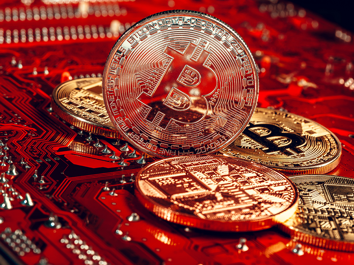Κρυπτονομίσματα: Μαζικό ξεπούλημα στην αγορά – Βουτιά 7,5% για το Bitcoin