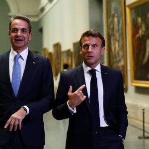 Macron to Visit Cyprus, Meet Mitsotakis After Drone Strike
