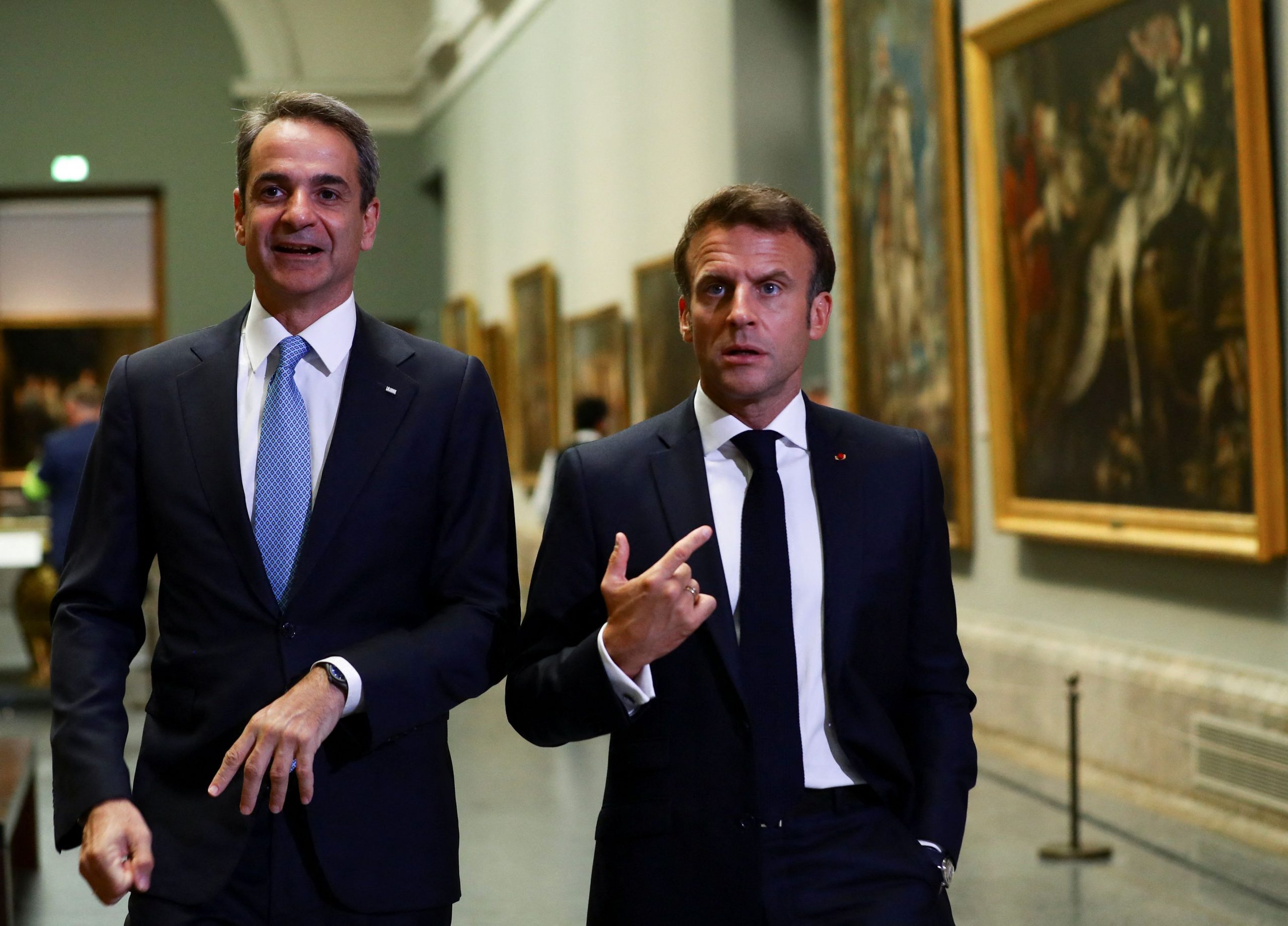 Mitsotakis-Macron meeting on sidelines of EUMED9 summit