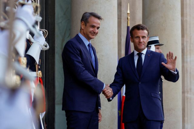 Macron-Mitsotakis meeting in Paris; ‘We respond to challenges with readiness’