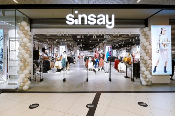 Poland’s Sinsay opens physical store in Greece