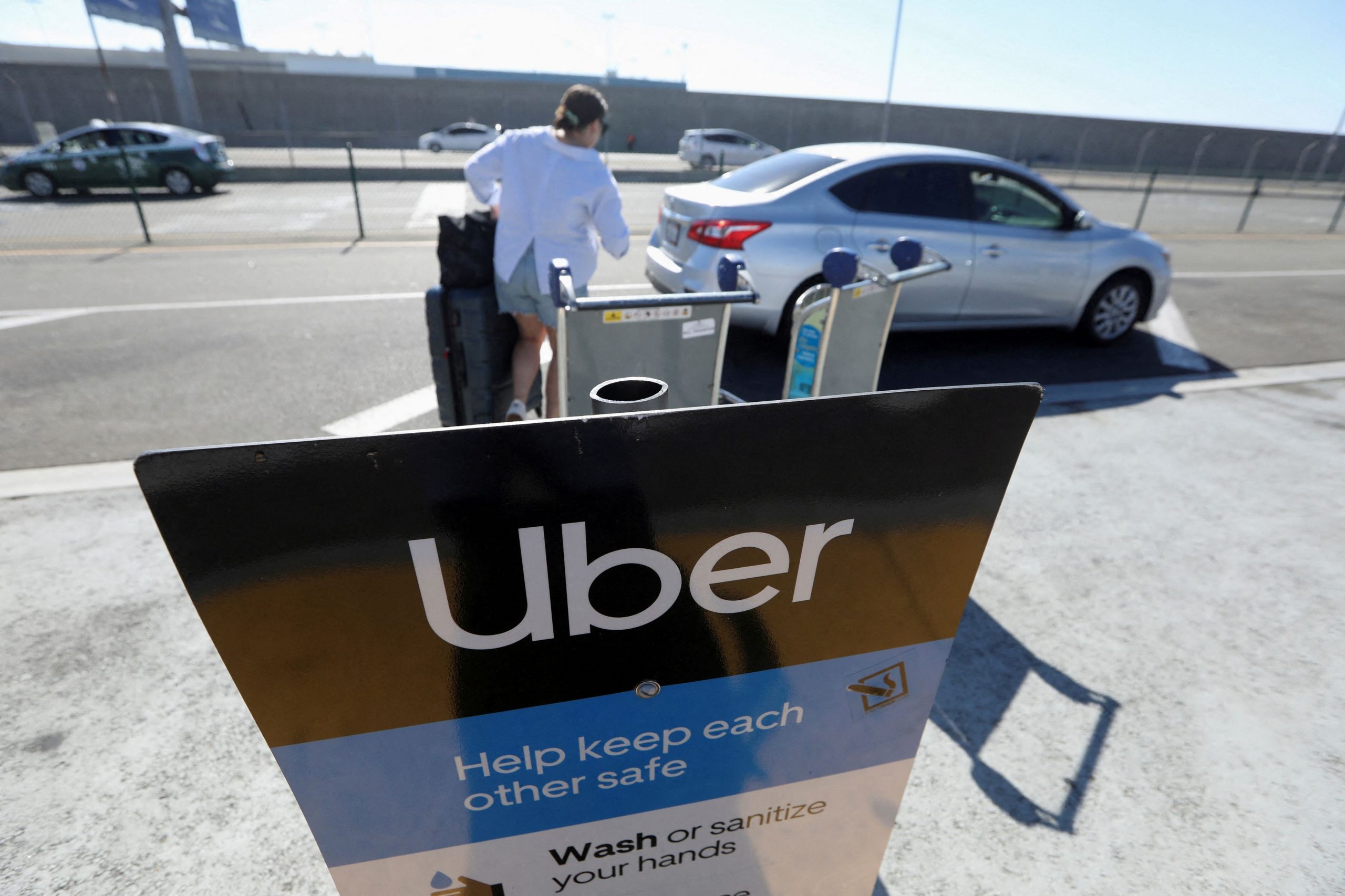 Uber: Στόχος κυβερνοεπίθεσης – Χάκερ παραβίασε συστήματά της «για πλάκα»