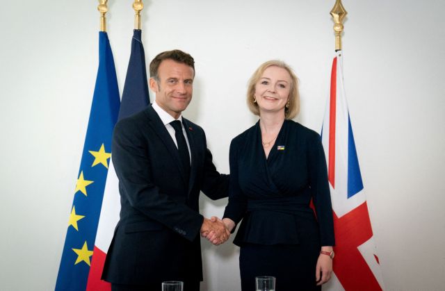Τρας – Μακρόν: Συμφώνησαν για εμβάθυνση της συνεργασίας Λονδίνου – Παρισιού