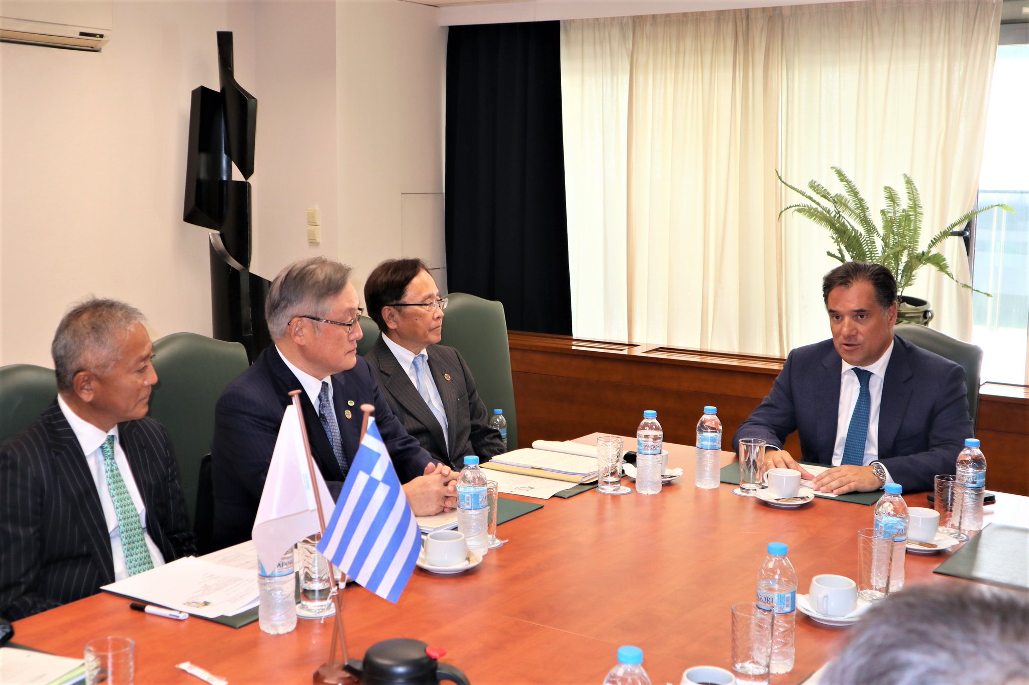 Greek Dev. Min.  meets with representatives of the Japan Business Federation – Κeidanren