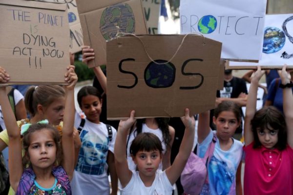 Κλιματική αλλαγή: Απειλεί ένα δισεκατομμύριο παιδιά