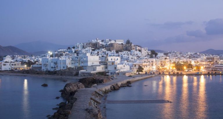 Travel Weekly: Η Νάξος στην κορυφή των πρoορισμών για επαναλαμβανόμενους επισκέπτες