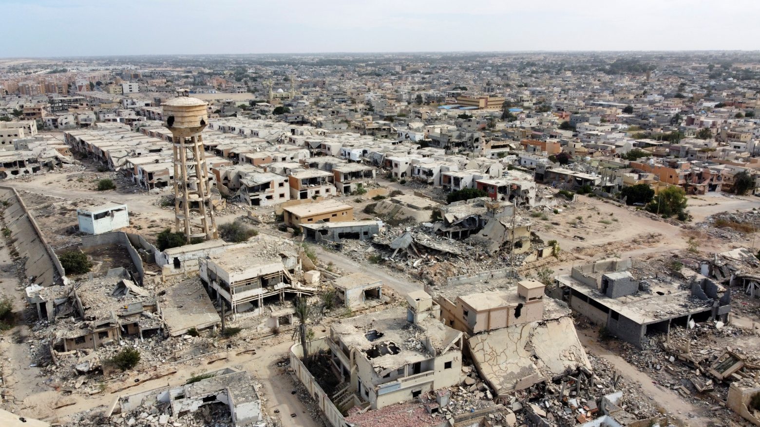 Λιβύη: Ομαδικός τάφος με δεκάδες σορούς εντοπίστηκε στη Σύρτη