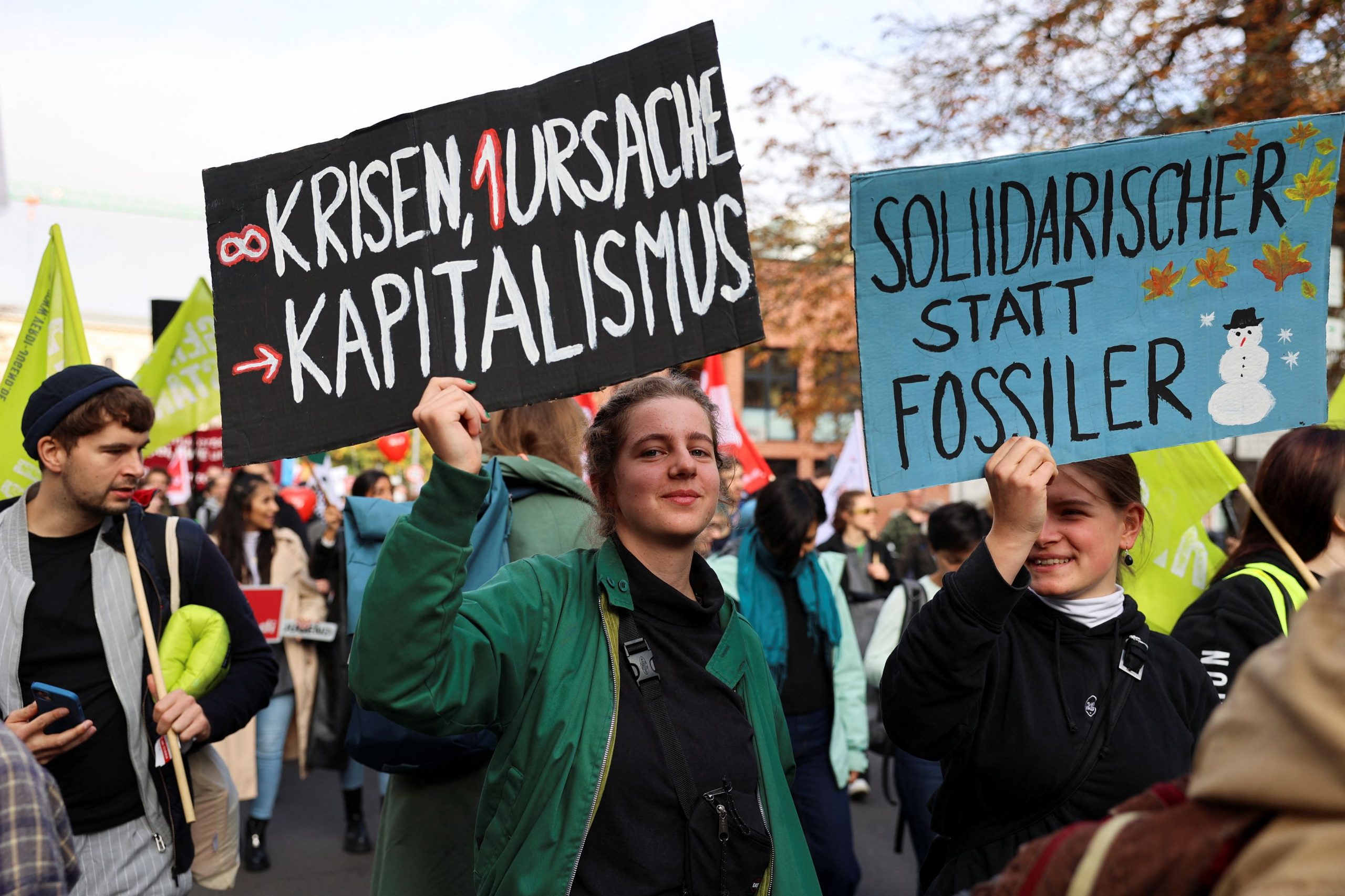 Γερμανία: Χιλιάδες διαδηλωτές σε 6 πόλεις κατά της ενεργειακής ακρίβειας