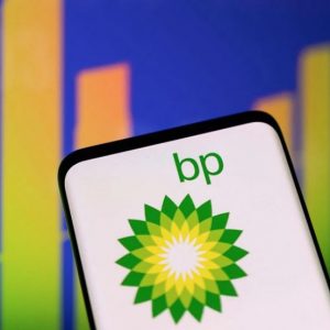 BP: Κέρδη ρεκόρ 27,7 δισ. δολ. το 2022