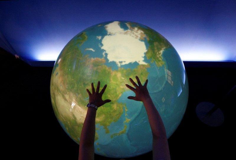 Πώς η Δύση μπορεί να κινητοποιήσει τρισεκατομμύρια για να σώσει τη Γη