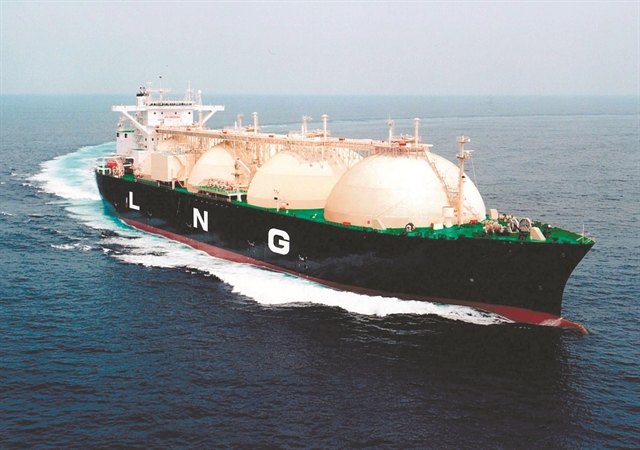 Η Ευρώπη προβληματίζεται για το εγχείρημα επέκτασης του LNG