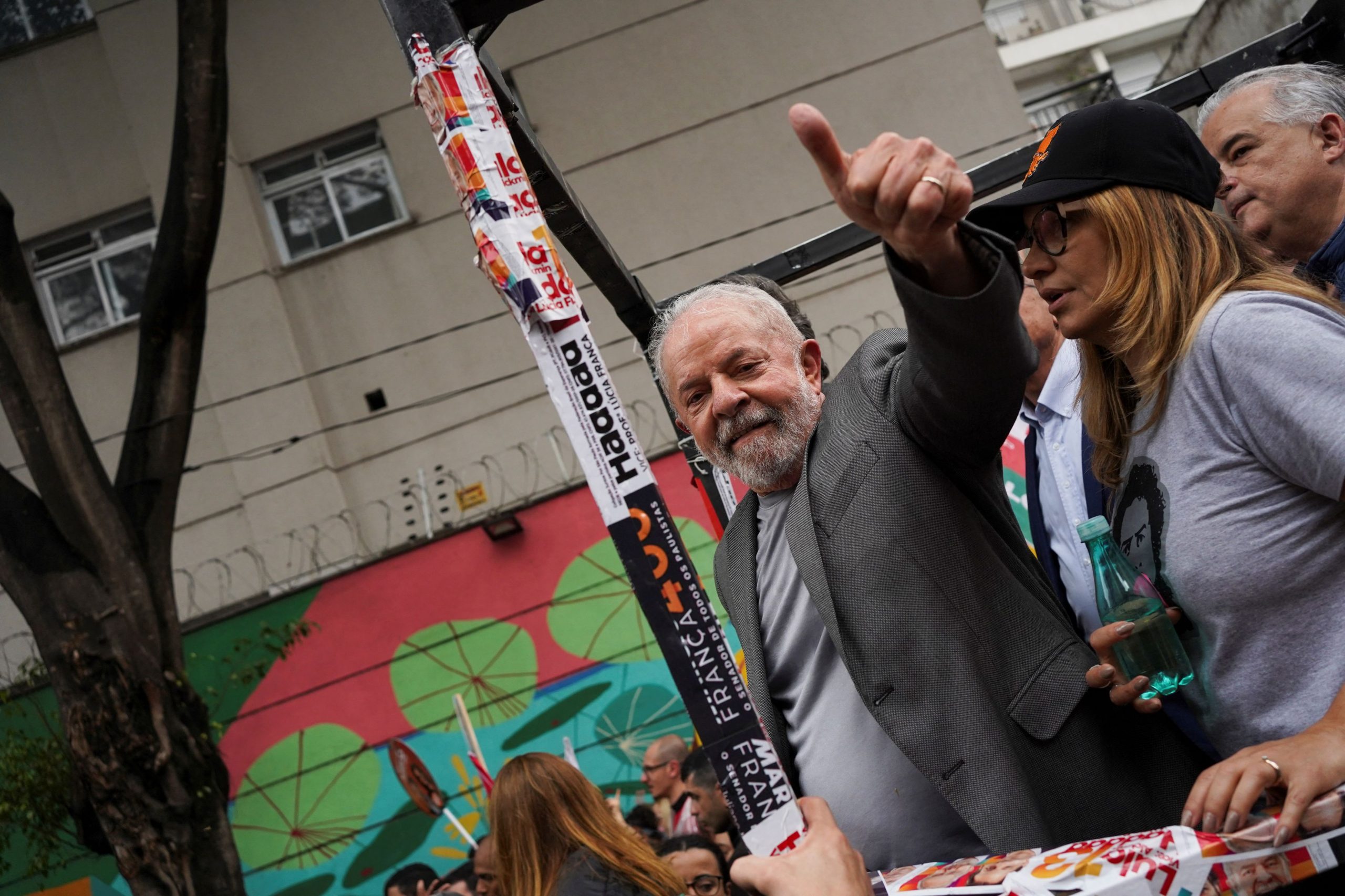 Βραζιλία: Όλο και πιο κοντά στη νίκη ο Λούλα, δείχνει νέα δημοσκόπηση