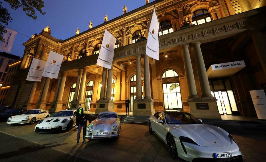 Porsche: Η πιο πολύτιμη αυτοκινητοβιομηχανία της Ευρώπης