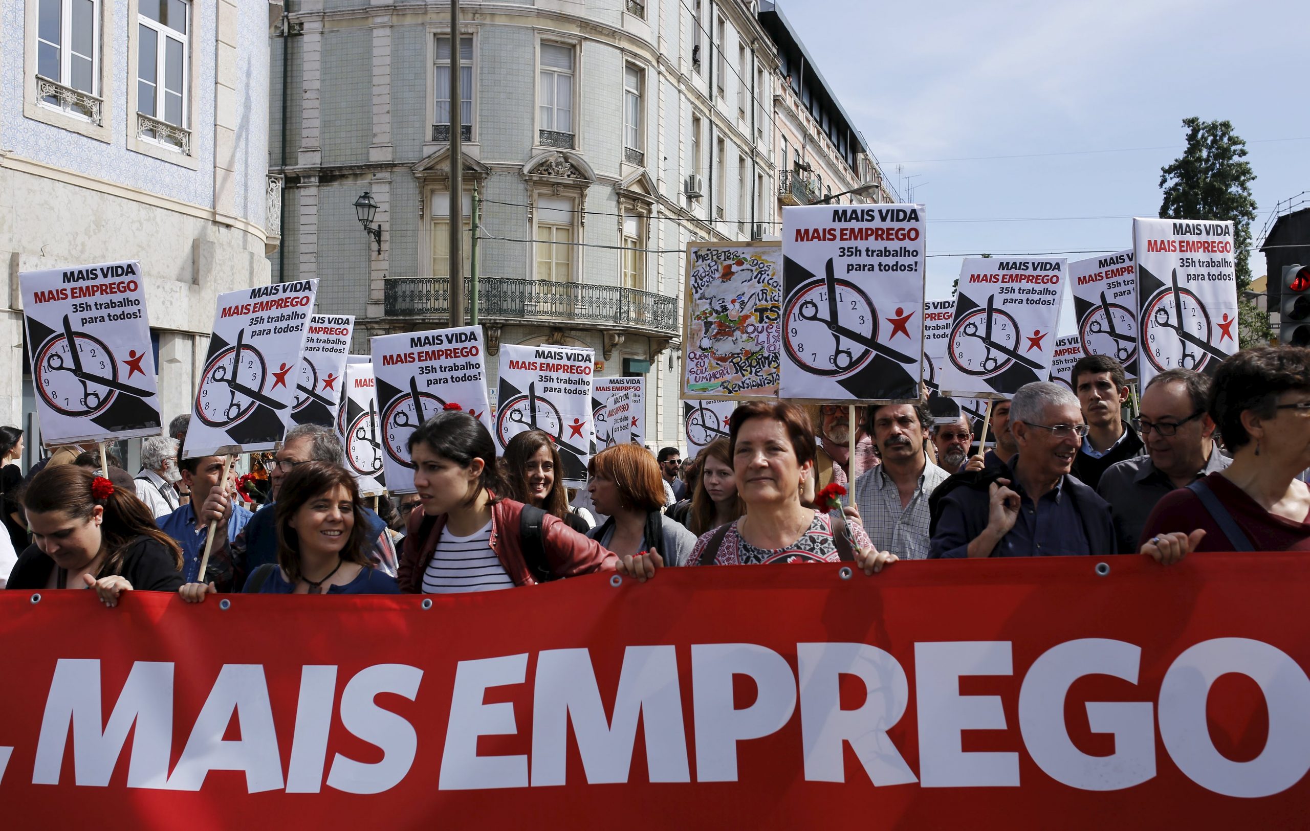Πορτογαλία: Κυβέρνηση, εργοδότες και συνδικάτα συμφώνησαν σε αύξηση μισθών κατά 5,1% το 2023