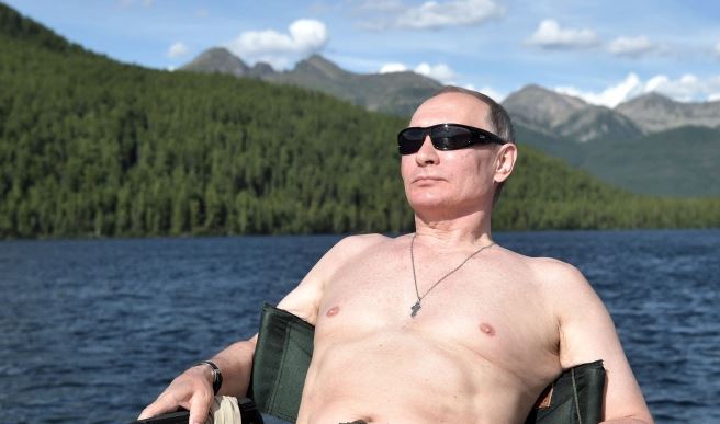 Πούτιν: Ο «τσάρος» γίνεται 70 χρονών και είναι γυμνός