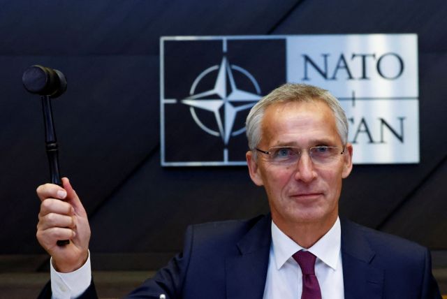 ΝΑΤΟ – Στόλτενμπεργκ: «Δεν θα αποκαλύψουμε πώς θα απαντήσουμε» αν η Ρωσία χρησιμοποιήσει πυρηνικά