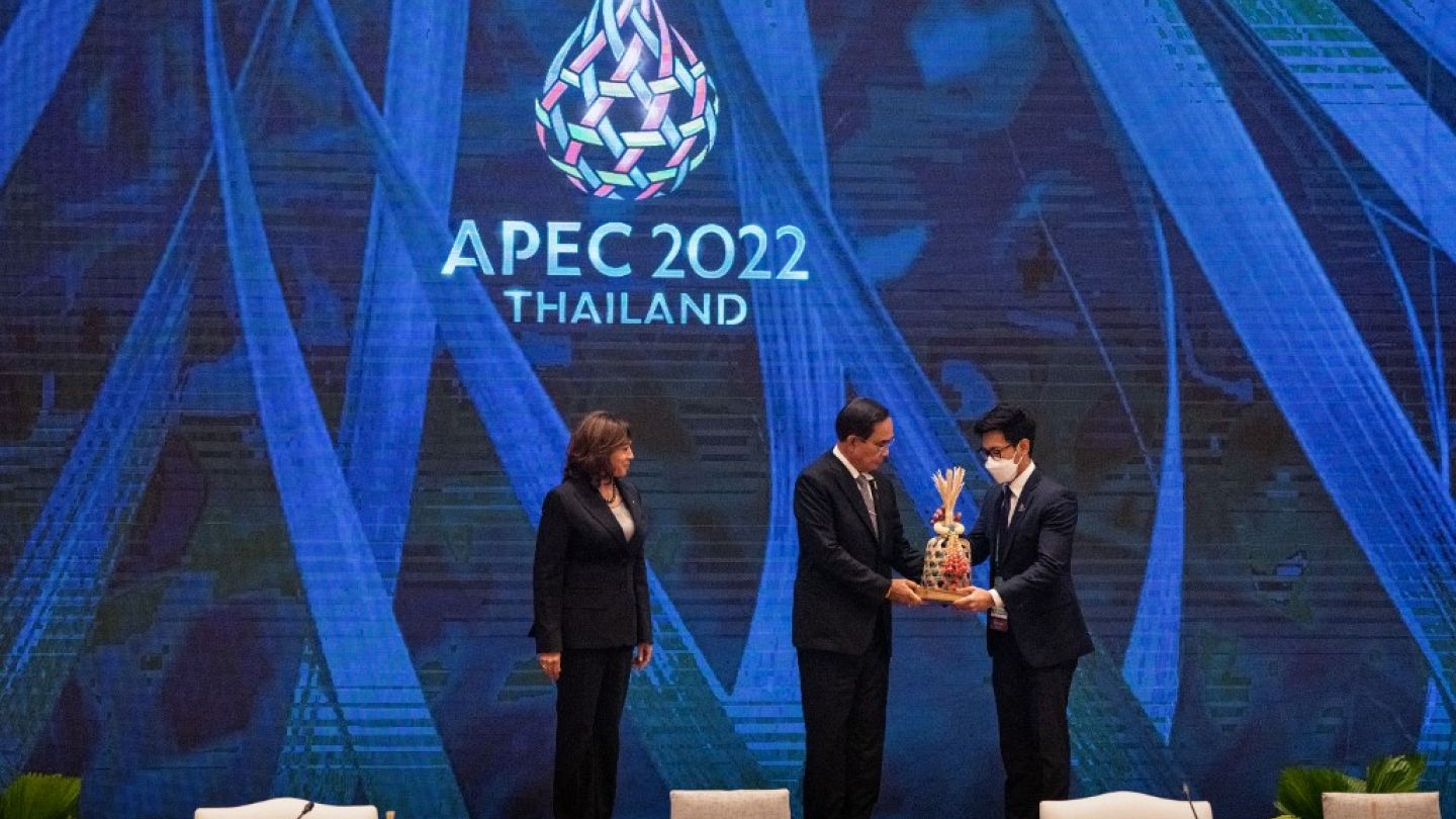 APEC: Η υπόσχεση των ηγετών να ενισχύσουν το εμπόριο