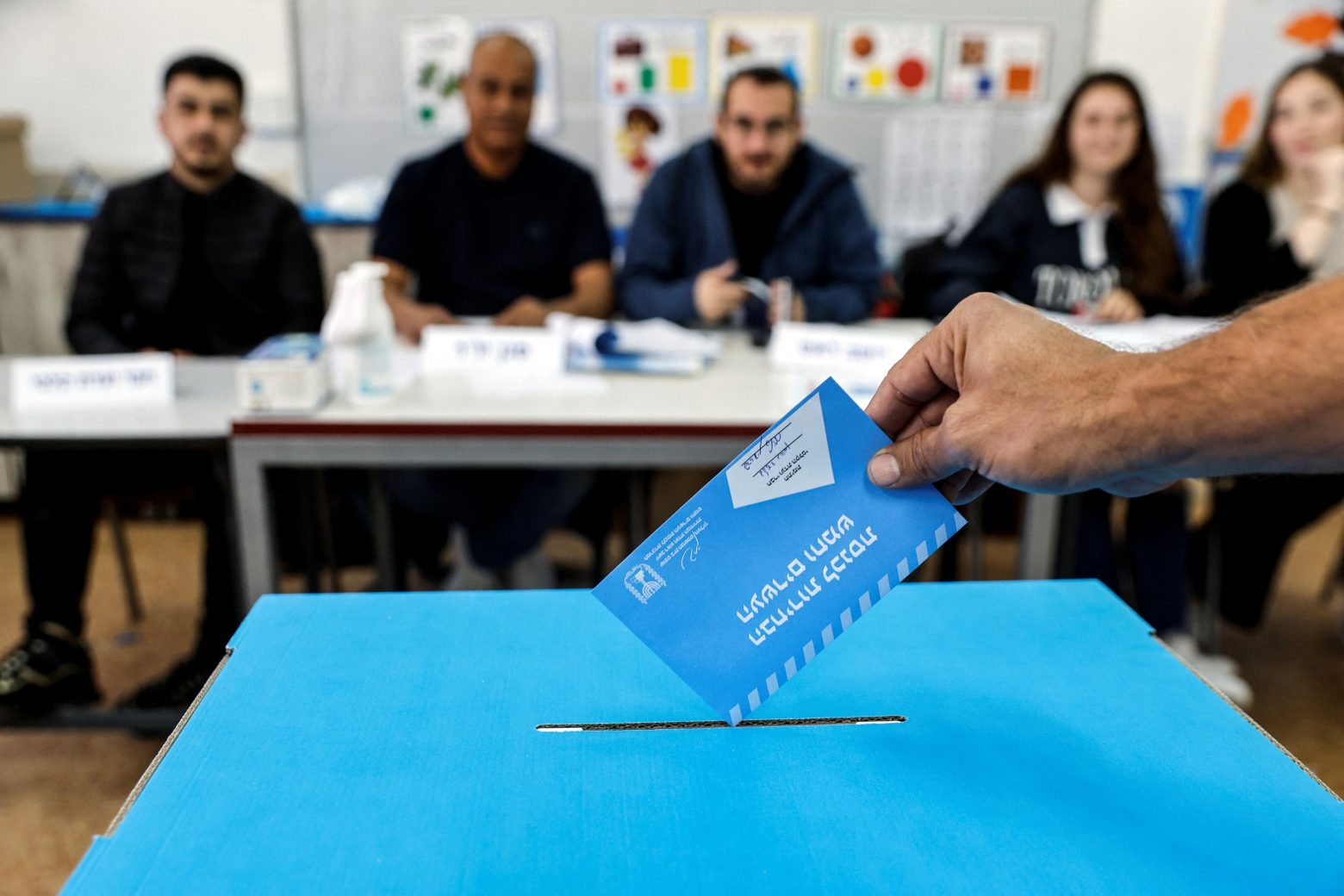 Εκλογές στο Ισραήλ: Επιστροφή Νετανιάχου δείχνουν τα exit polls