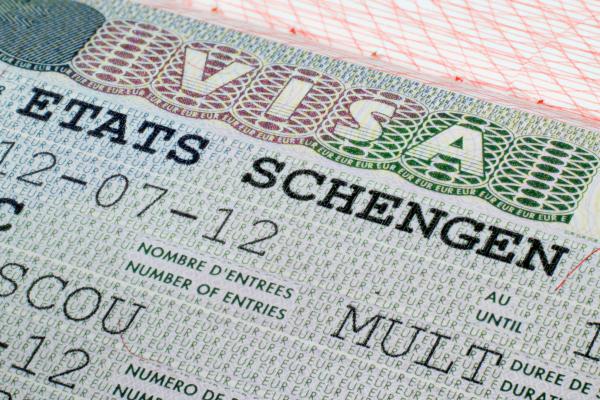 Κομισιόν: Ανοιξε ο δρόμος για ένταξη Βουλγαρίας, Ρουμανίας και Κροατίας στην ζώνη Σένγκεν